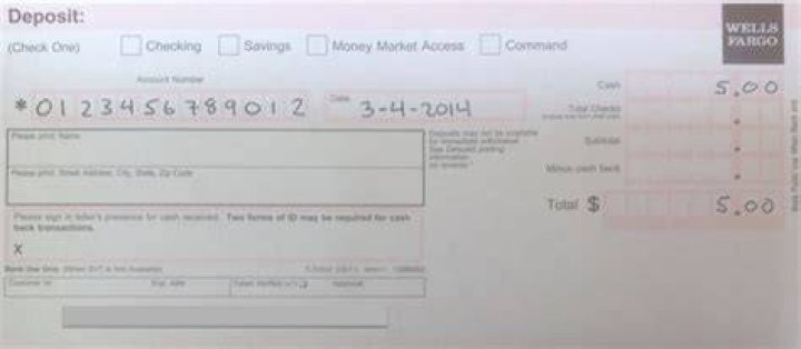 How do I fill out a Wells Fargo deposit slip?