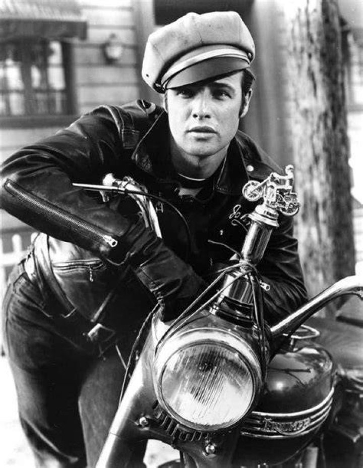 What motorcycle did Brando ride in The Wild One?
